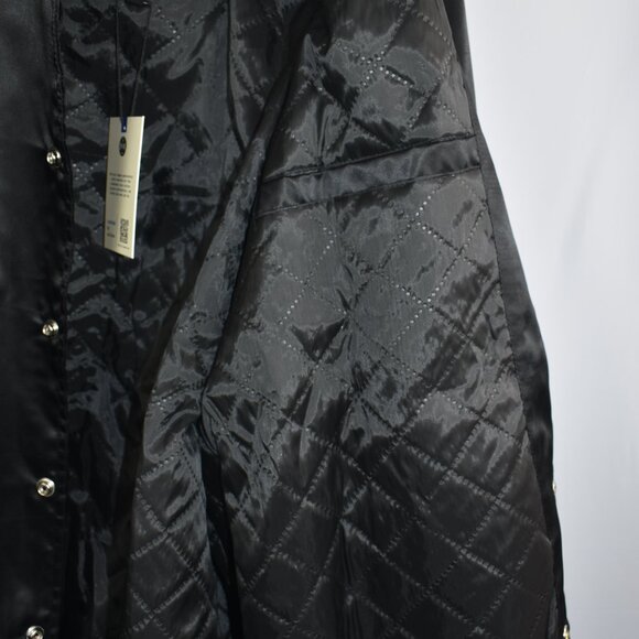 Green Day Saviors 2024 Tour Satin Bomber Jacket SZ XL Ltd Ed Concert Merch NWT - Picture 5 of 7